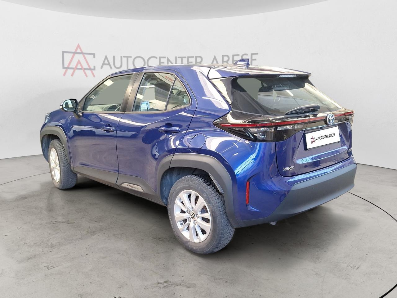 Toyota Yaris Cross 1.5h Business fwd 116cv e-cvt