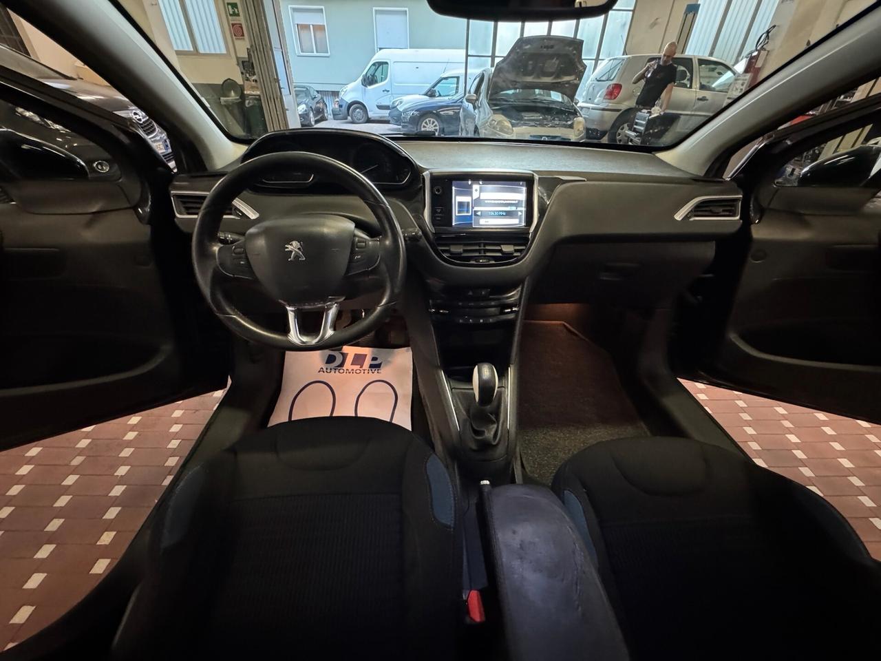 Peugeot 208 1.2 VTi 82 CV 5 porte Allure - IDEALE PER NEOPATENTATI