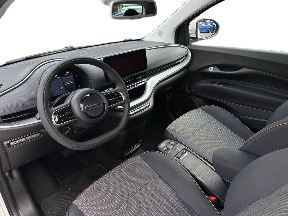 FIAT 500e 3+1 - 500e 3+1 42 kWh Icon +