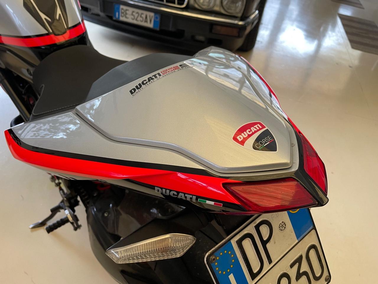 Ducati 1098 strettfighter