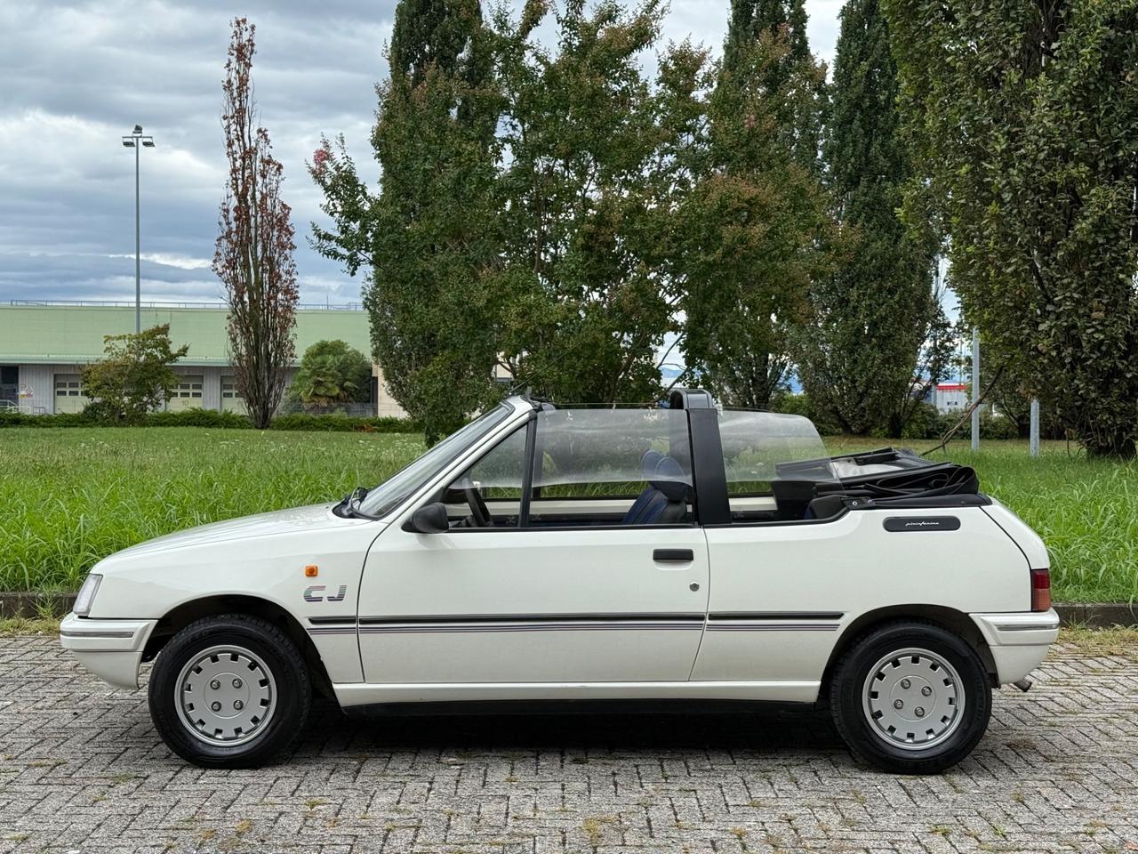 Peugeot 205 1.1i cat Cabriolet CJ