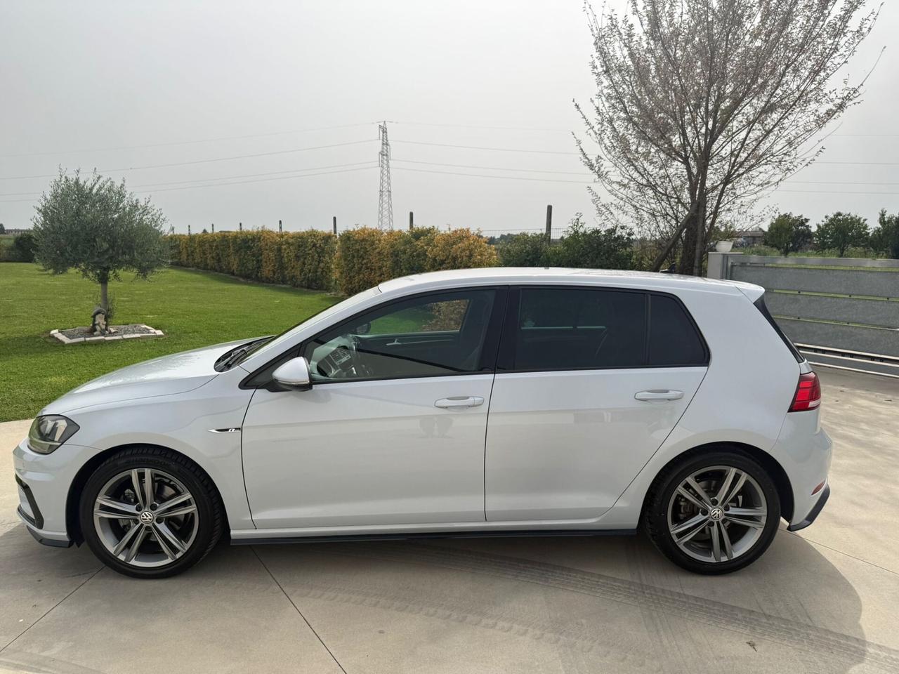 Volkswagen Golf 1.4 TSI 125 CV 5p. R-Line