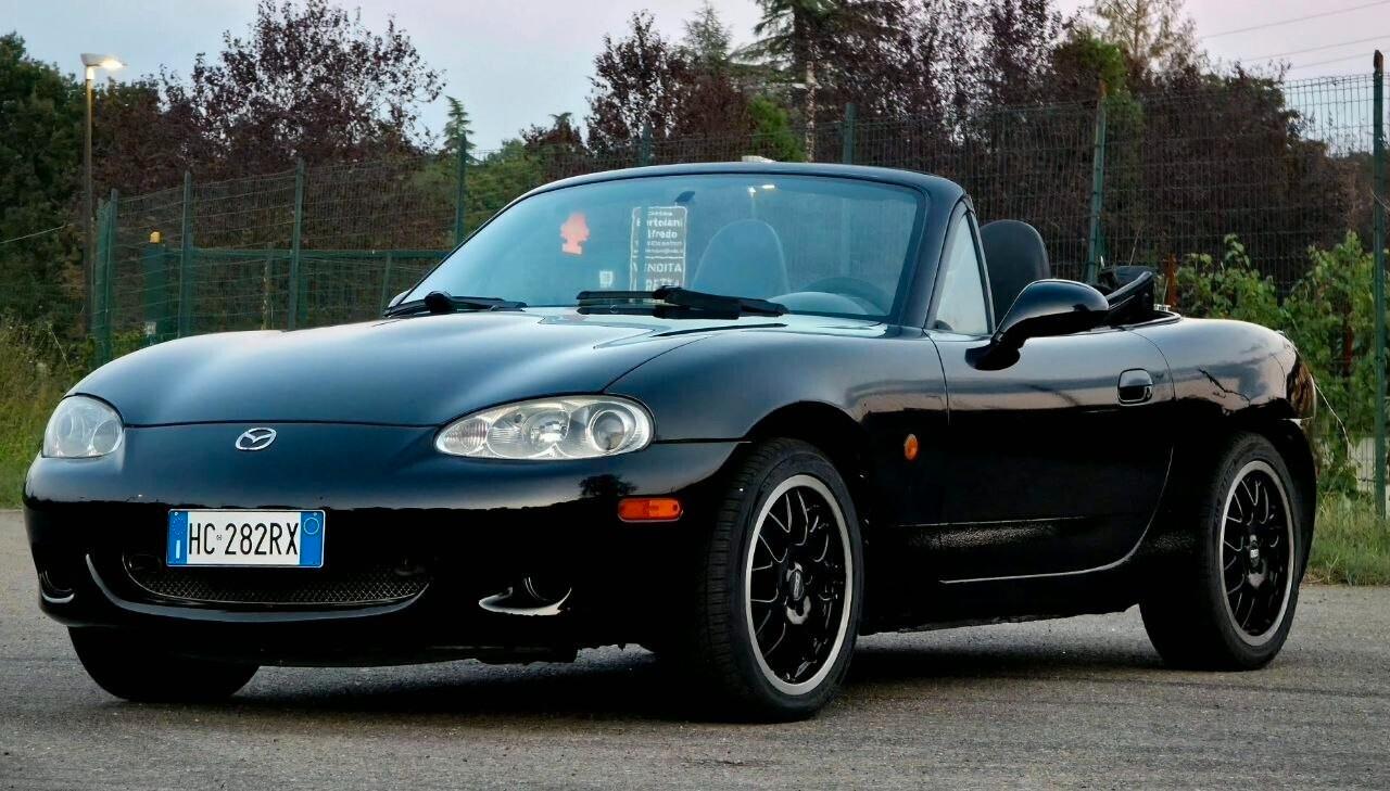 Mazda MX5 NBFL 1.8i 16V