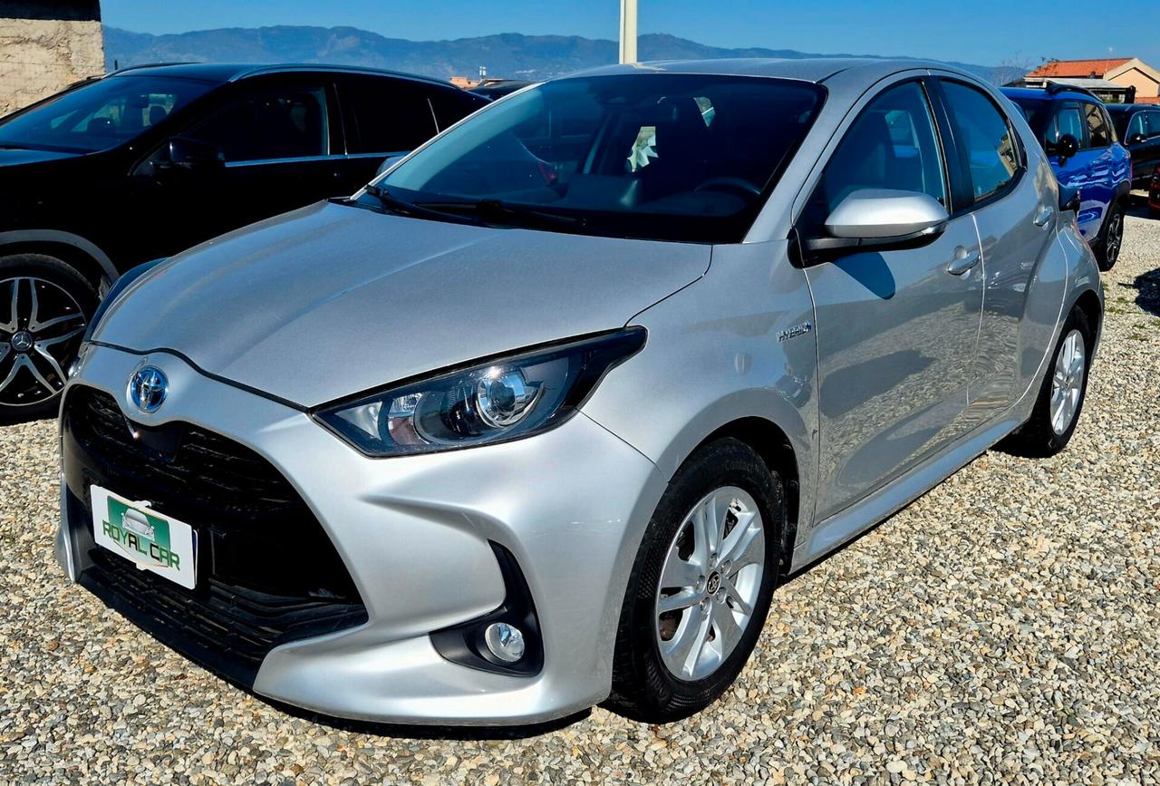 Toyota Yaris 1.5 Hybrid 5 porte Lounge