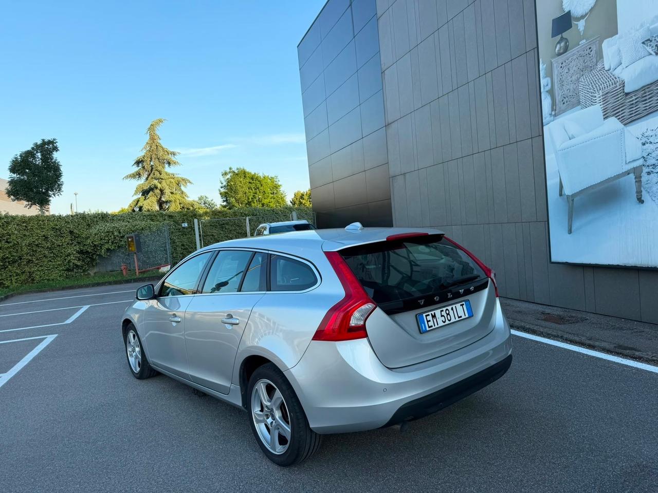Volvo V60 DRIVe Summum
