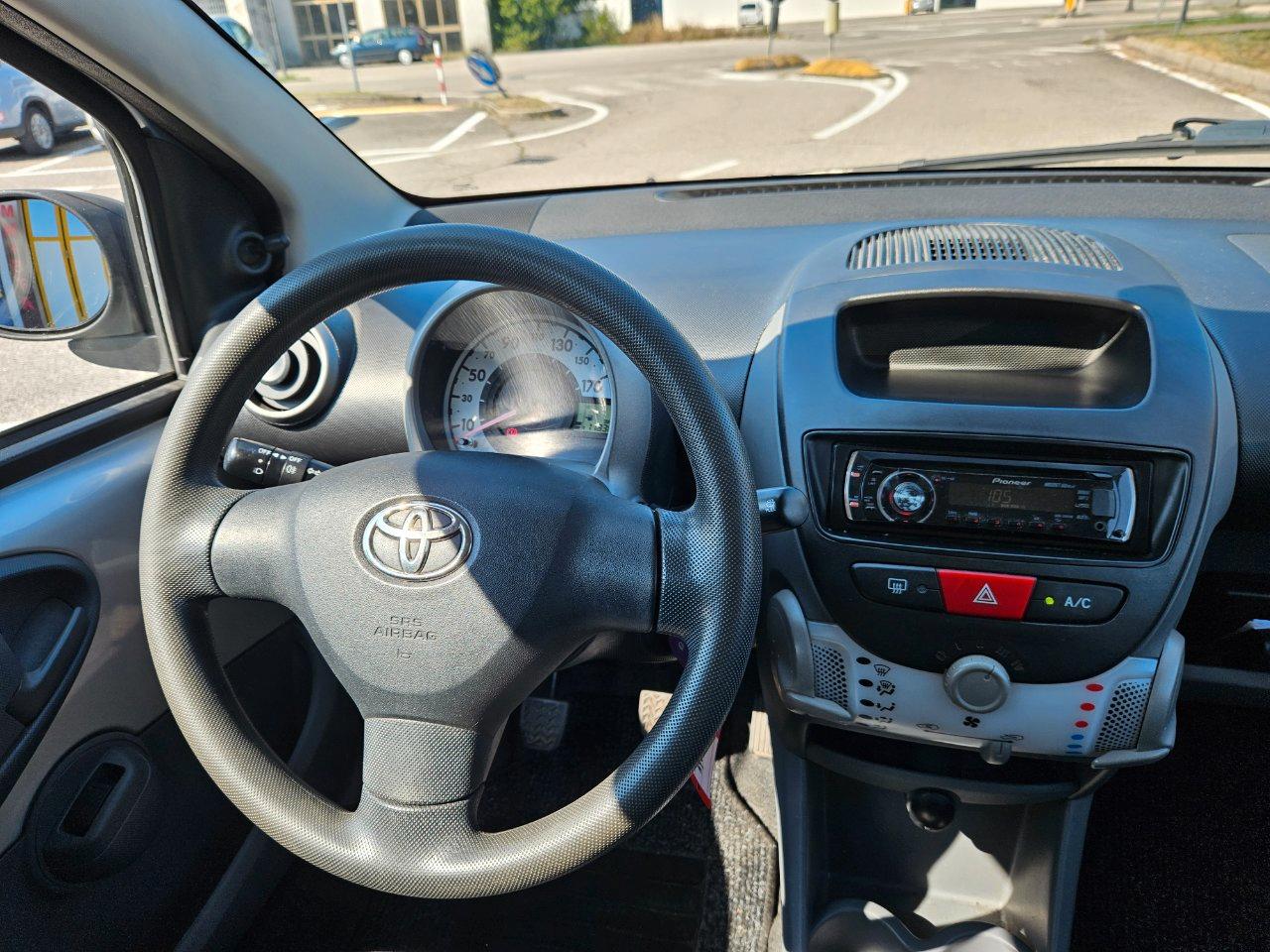 Toyota Aygo 5 Porte Aygo 5p 1.0 FL