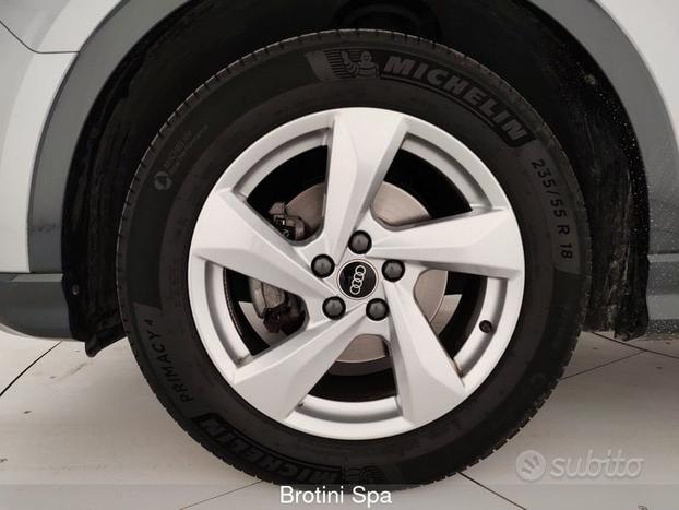 Audi Q3 35 TFSI Business Advanced S tronic