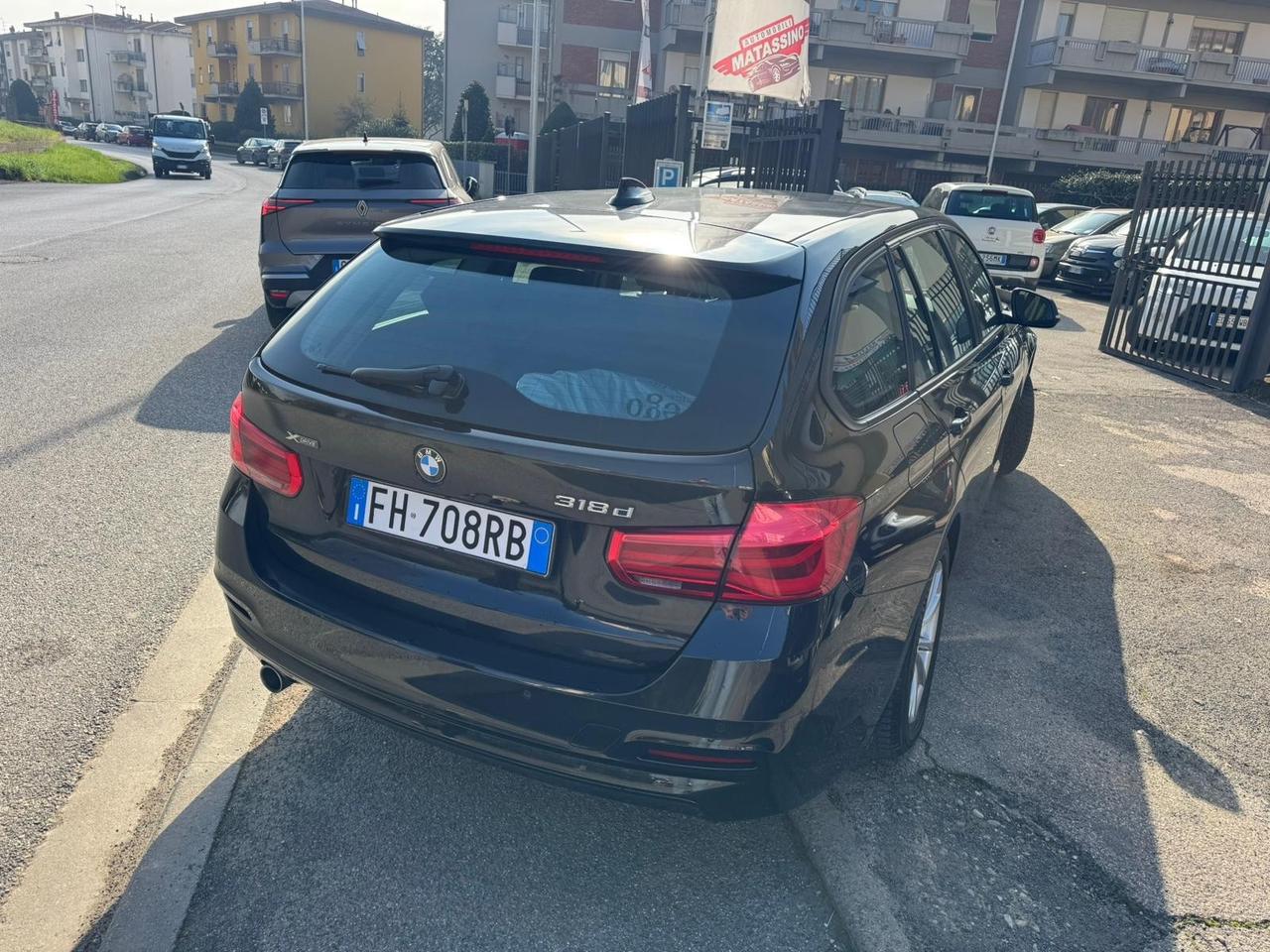 Bmw 318 318d Touring Luxury Xdrive