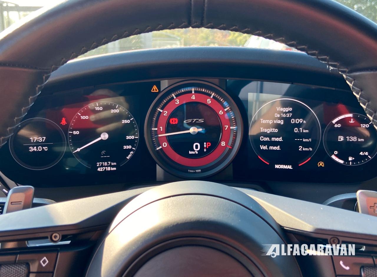Porsche 911 992 Carrera 2 Coupe GTS auto