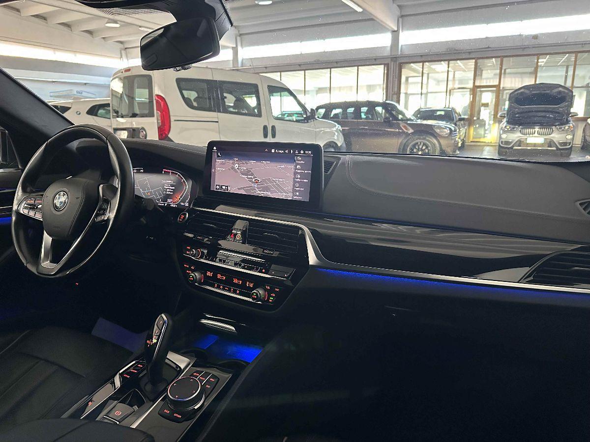 BMW 520d xDrive 48V LUXURY - INDIVIDUAL - LISTINO OLTRE 90MILA - GAR.24 MESI
