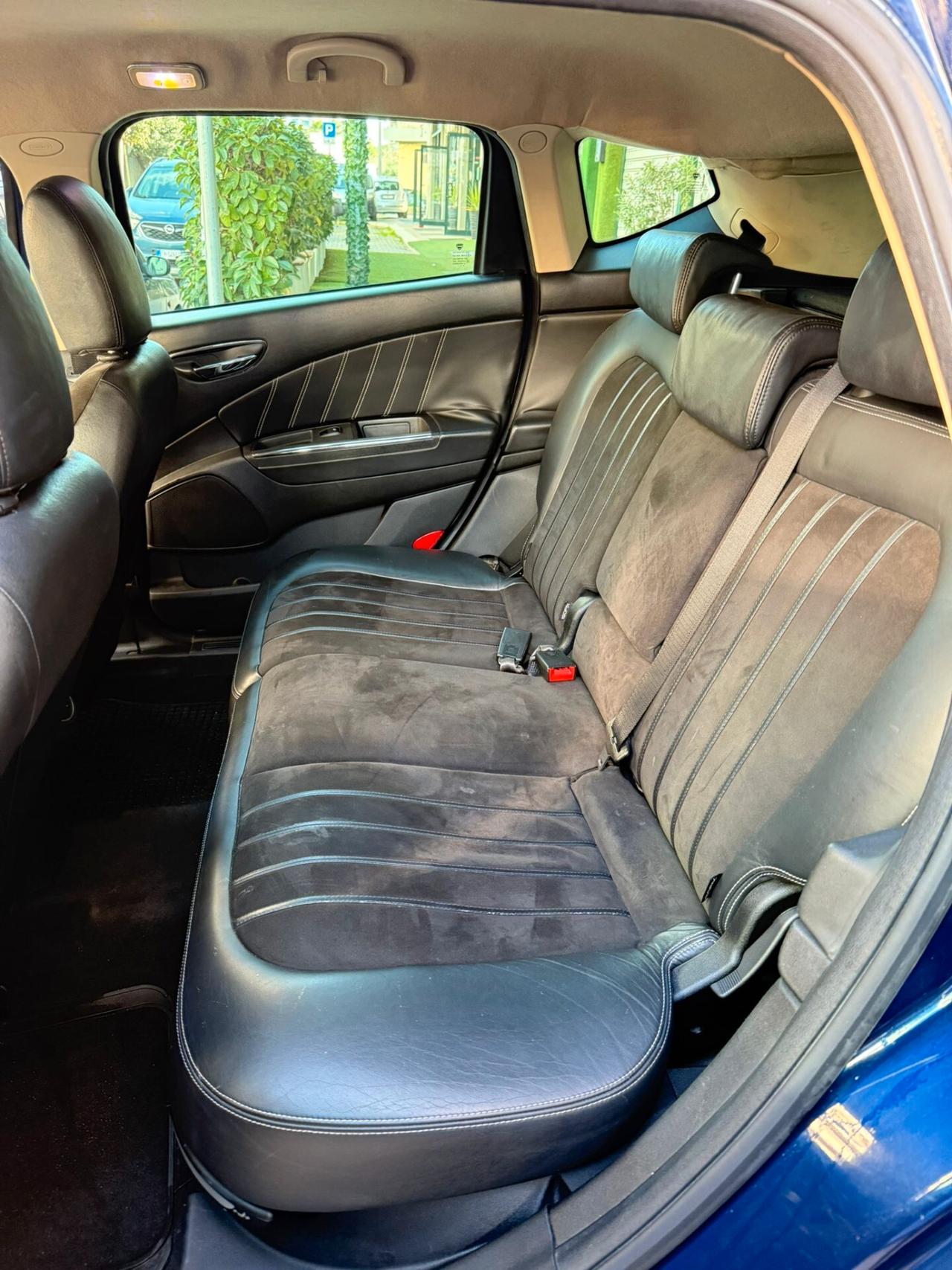 Lancia Delta 1.6 MJT DPF Platino