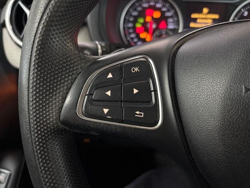 Mercedes-Benz Classe B - T246/T242 B 180 Business