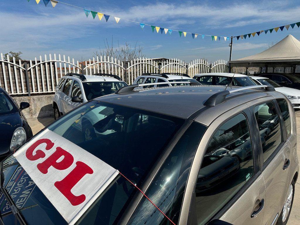 Citroen C3 Picasso 1.4 VTi 95 Exclusive GPL