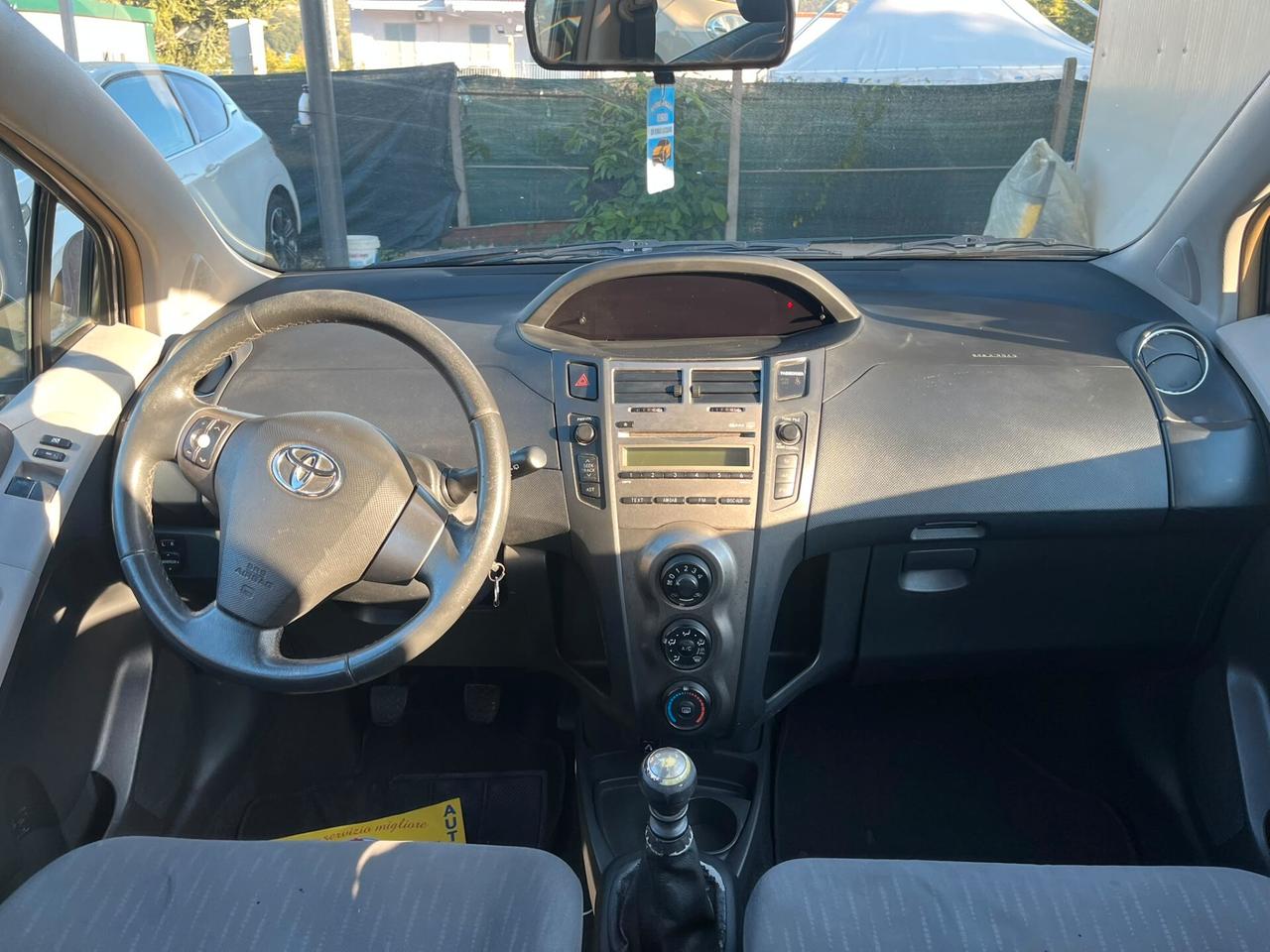 Toyota Yaris 1.3 5 porte Sol