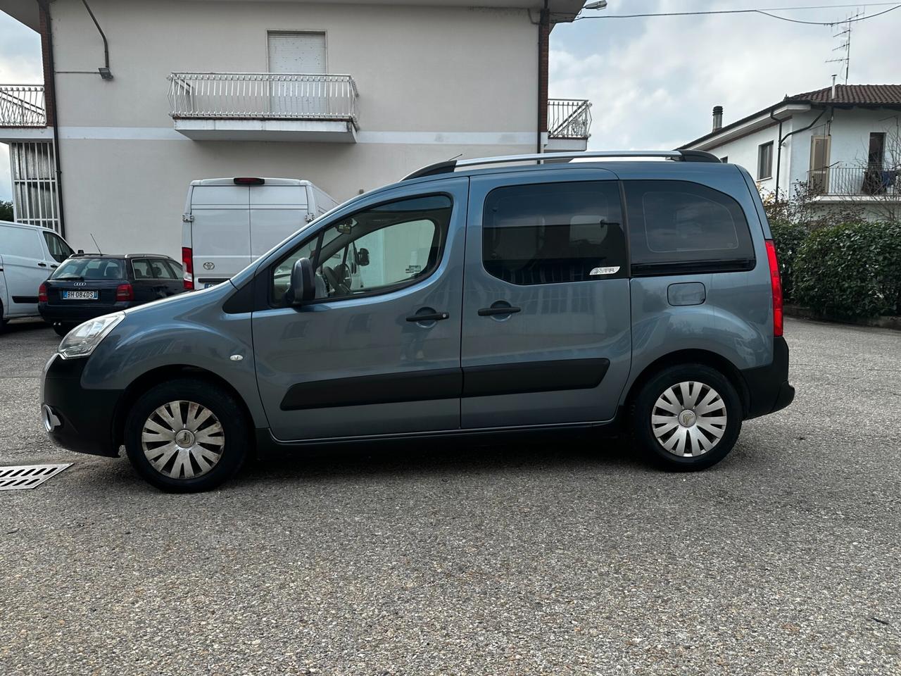 Citroen Berlingo 1.6 HDi 90CV FAP XTR Theatre "NEOPATENTATO"