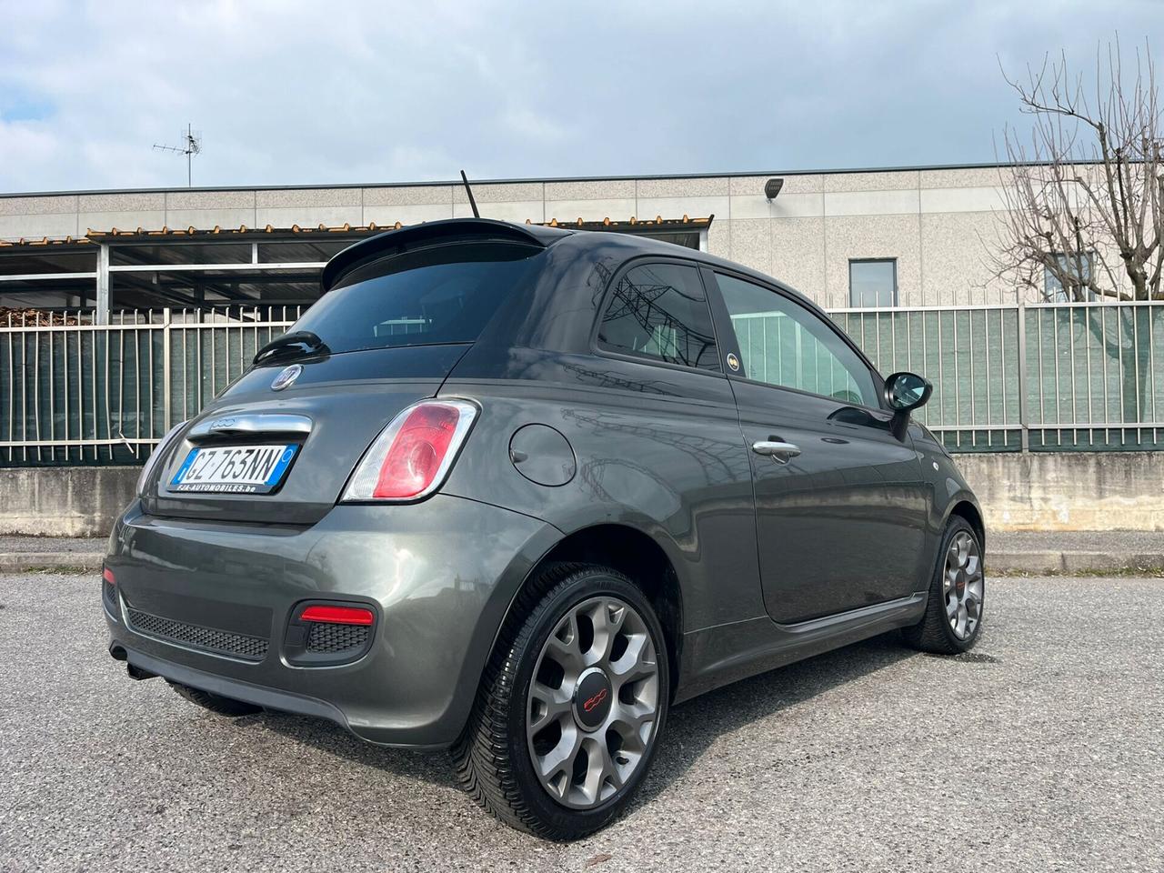 Fiat 500 1.2 BENZ SERIE SPECIALE GQ