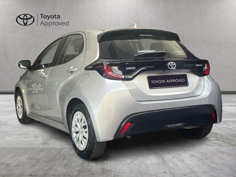 Toyota Yaris Hybrid Active MY22