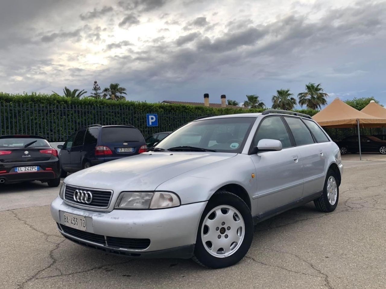 Audi A4 1.9 TDI/110 CV Avant. - 1999