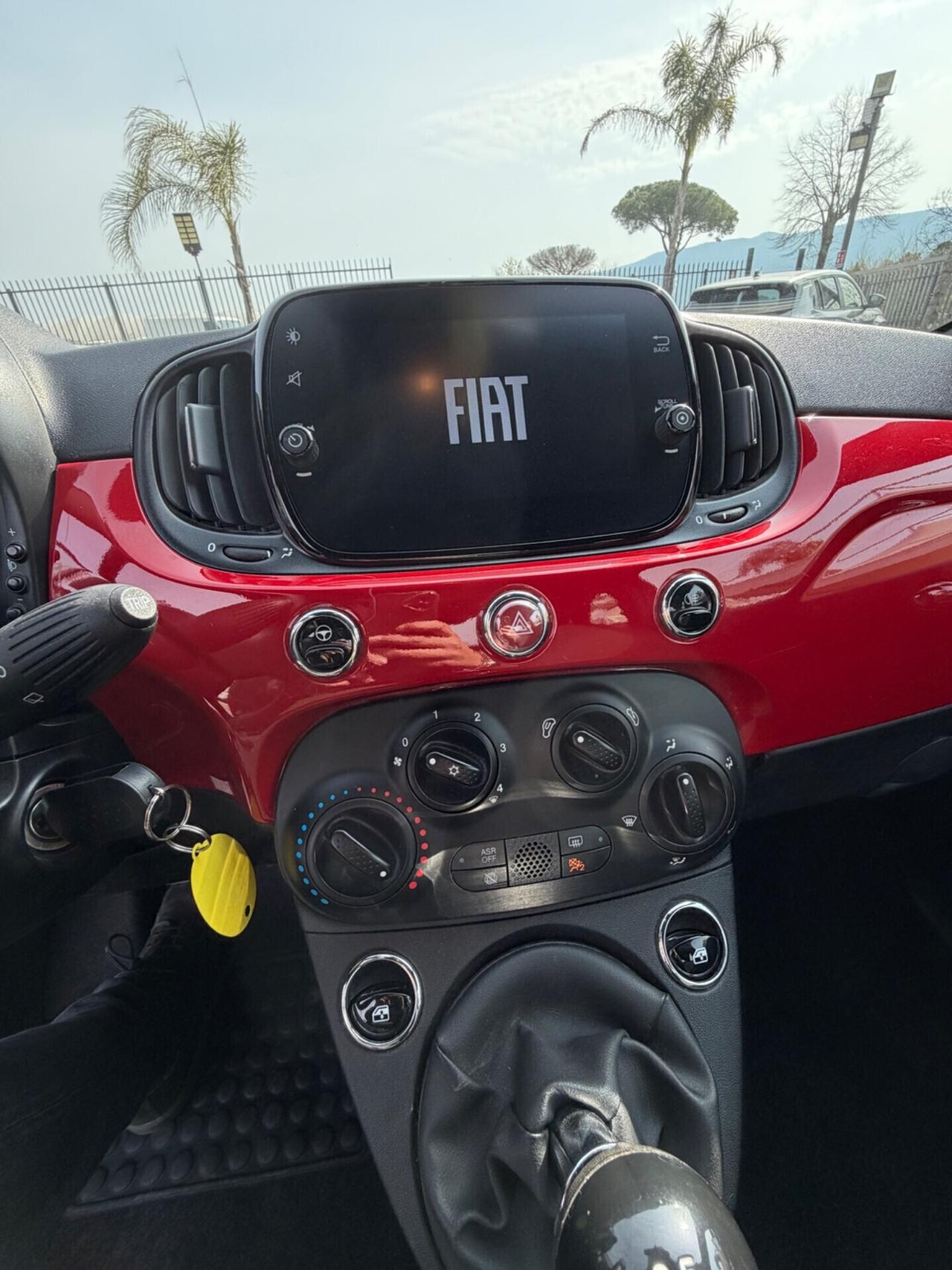 Fiat 500 1.0 Hybrid Red