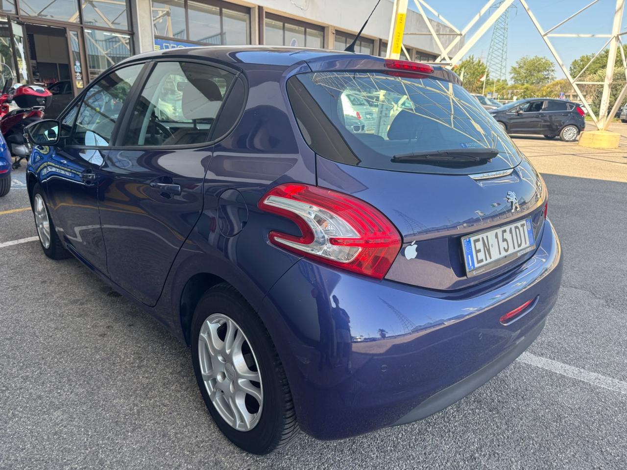 Peugeot 208 1.2 VTi 82 CV 5 porte Active