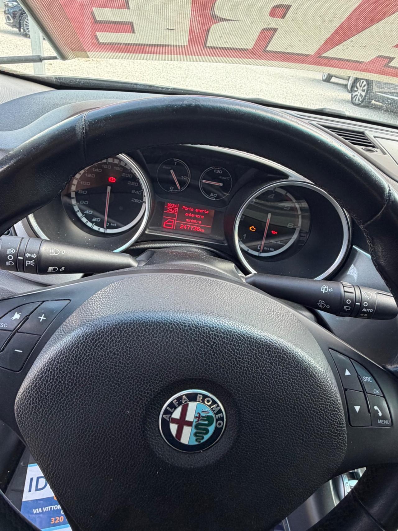 Alfa Romeo Giulietta 1.6 JTDm-2 105 CV Distinctive