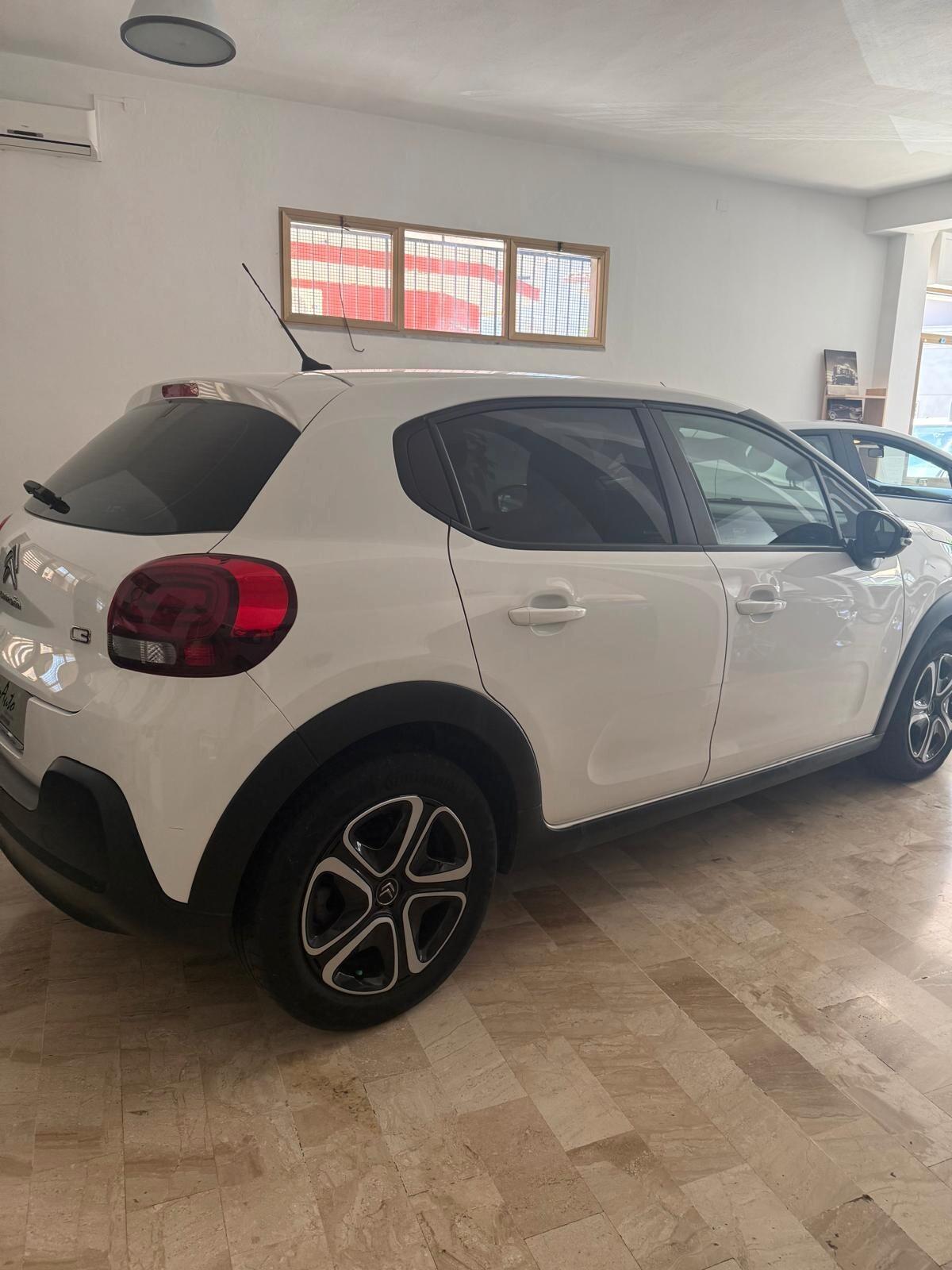 Citroen C3 BlueHDi 100 S&S Shine