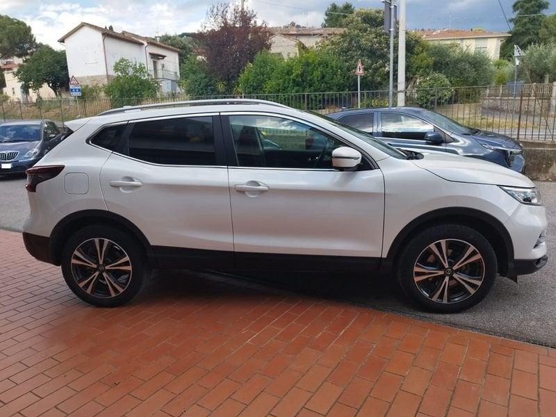 Nissan Qashqai 1.3 DIG-T 140 CV N-Connecta TETTO NAVI