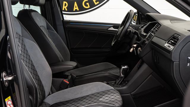 VOLKSWAGEN Tiguan 2.0 TDI SCR DSG 4MOTION R-Line UNIPRO