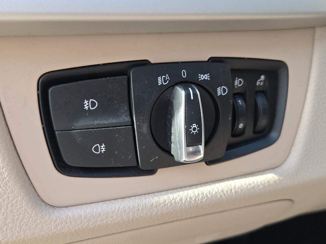 Bmw 320d xDrive Touring UNICO PROPR.