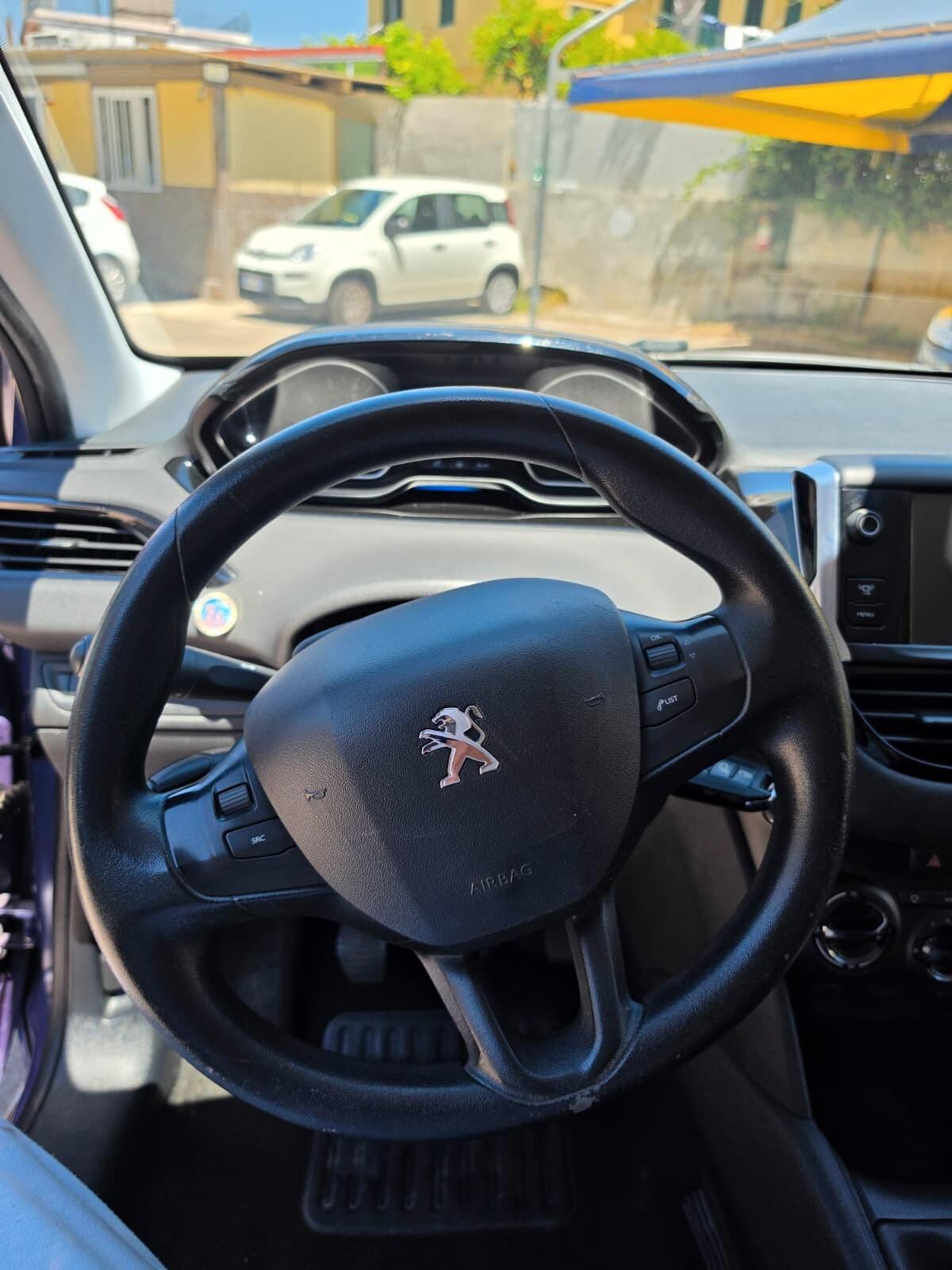 Peugeot 208 1.2 VTi 82 CV 5 porte Active