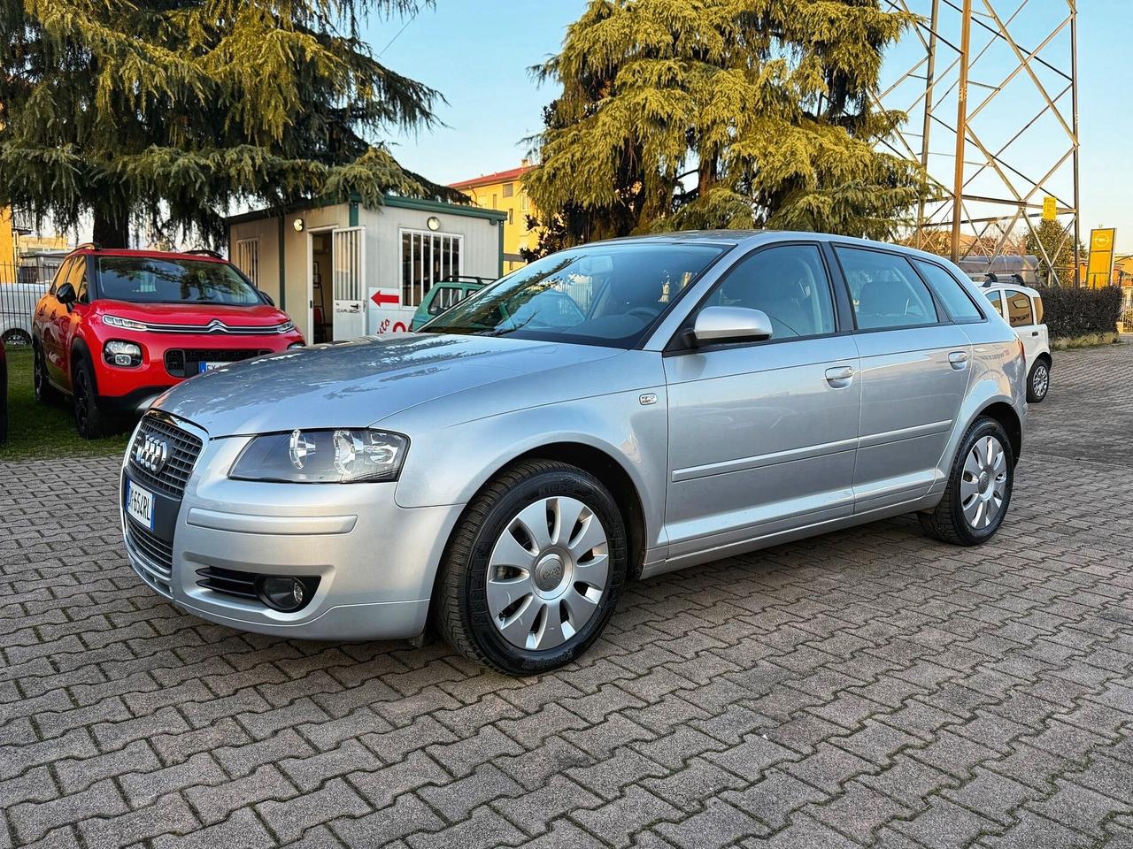 Audi A3 SPB 1.6 tiptronic AUTOMATICA