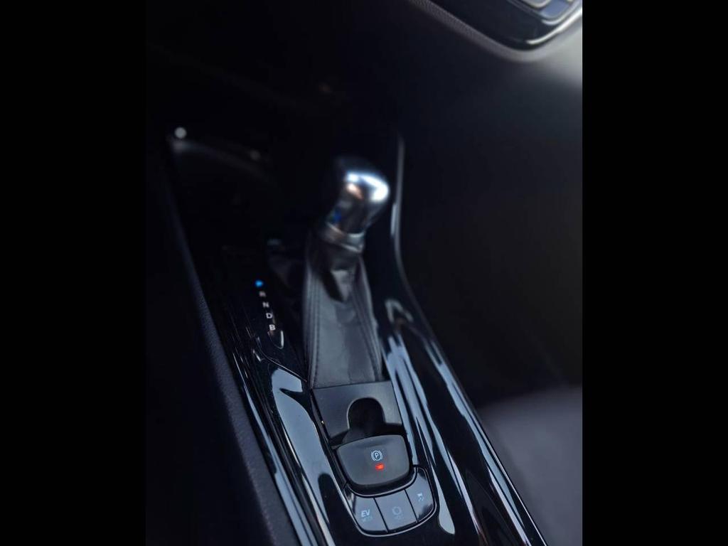 Toyota C-HR 5 Porte 1.8 Hybrid Lounge 2WD E-CVT