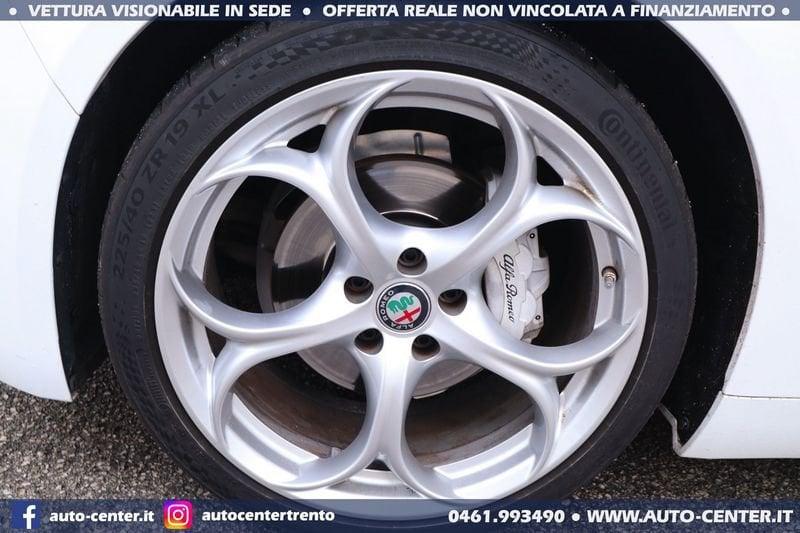 Alfa Romeo Giulia 2.2 Turbo Diesel AT8 160CV Super