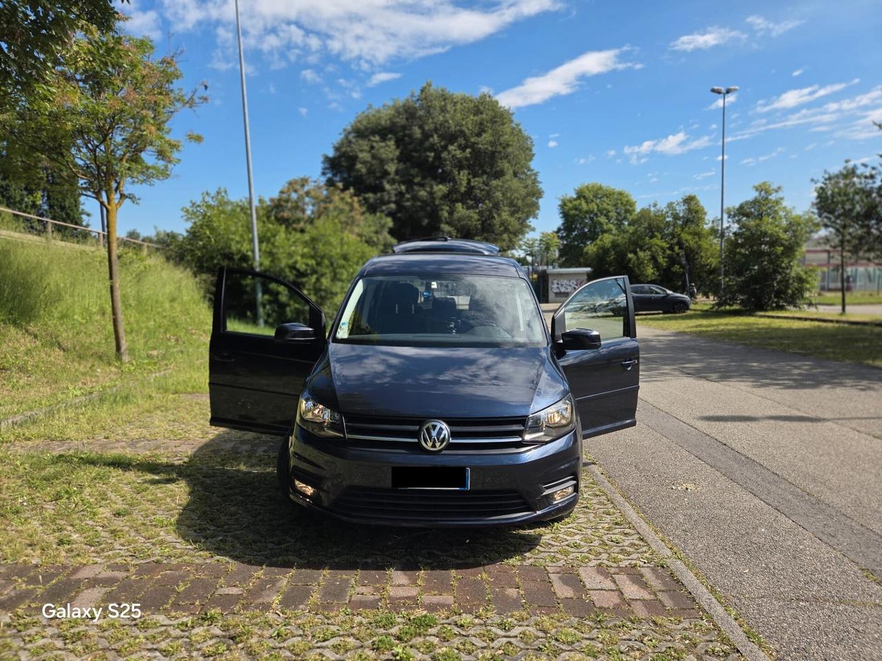Volkswagen Caddy 1.2 TSI Plus