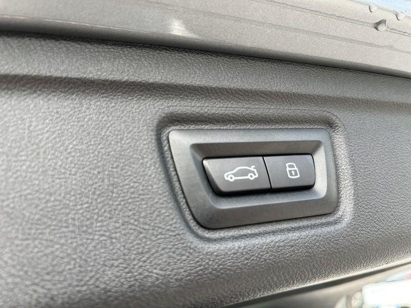 BMW Serie 3 320d Touring mhev 48V MSport auto