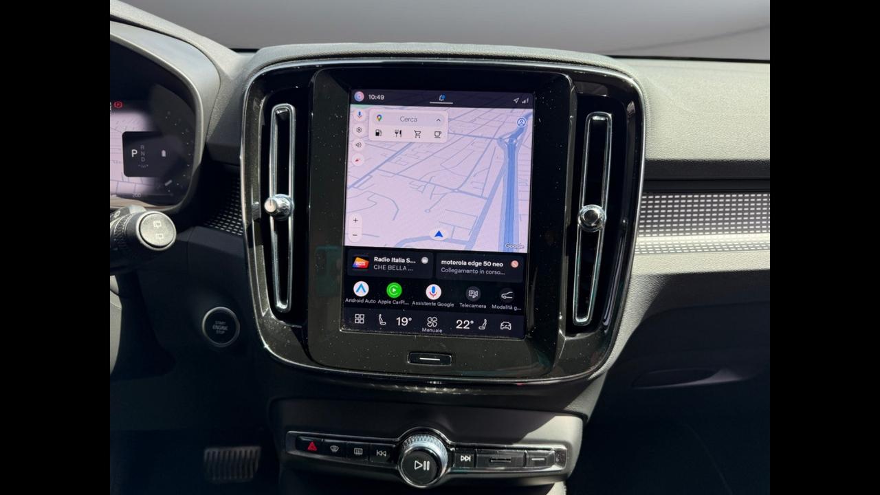 VOLVO XC40 Core B3 AUT
