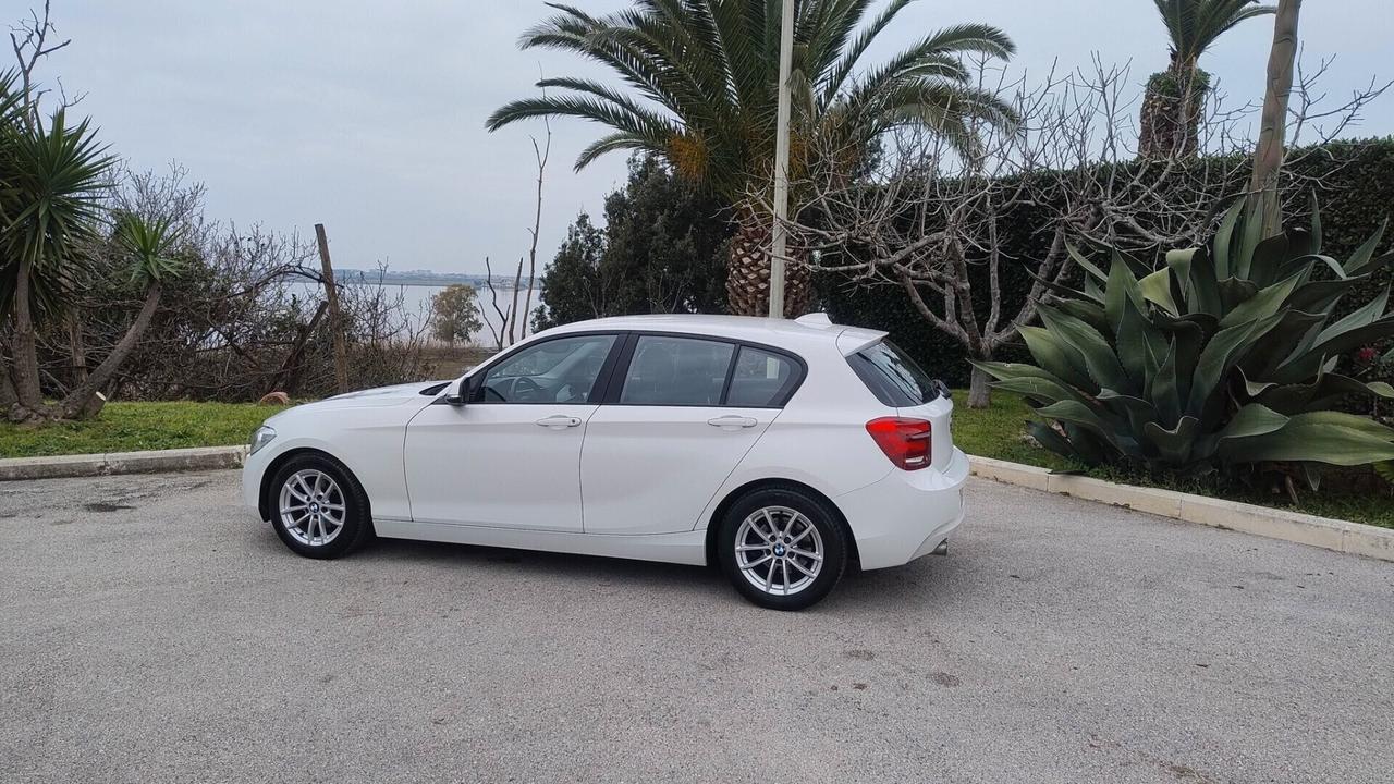 Bmw 116 116d 5p. Efficient Dynamics Urban
