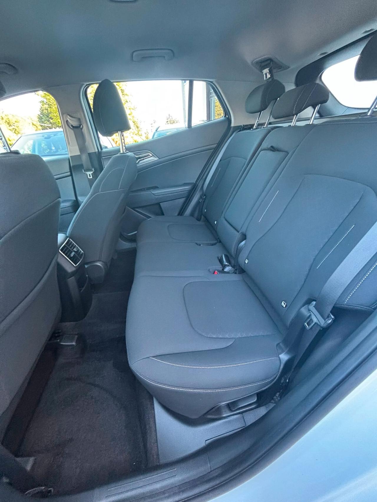 Kia Sportage 1.6 CRDi MHEV DCT Business