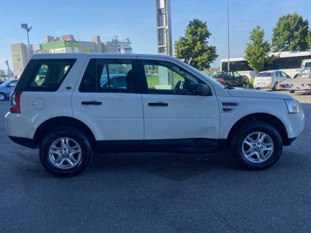 LAND ROVER Freelander 2.2 TD4 SW SE