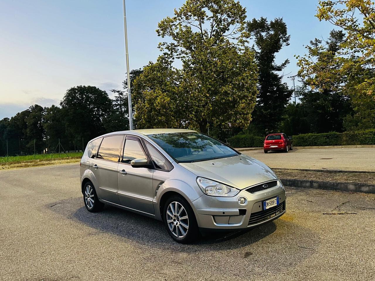 Ford S-Max 2.0 TDCi 140CV Titanium DPF