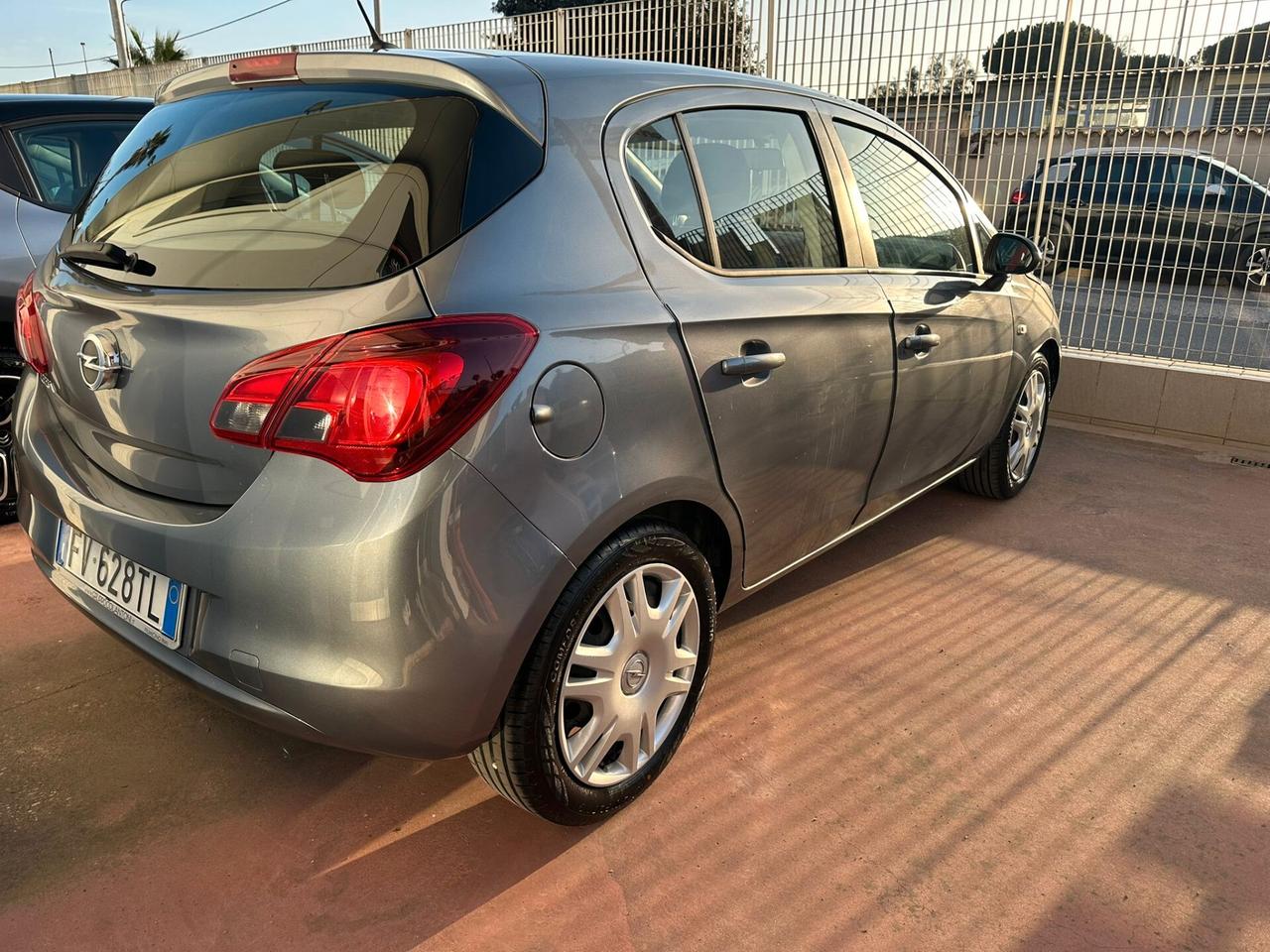 Opel Corsa 1.2 5 porte Advance