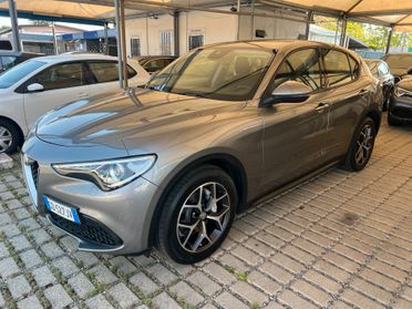 Alfa Romeo Stelvio 2.2 Turbodiesel 160 CV AT8 RWD Super