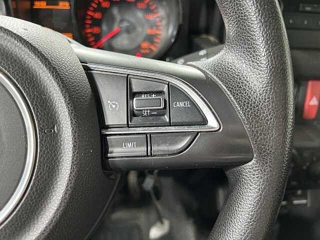 Suzuki Jimny 1.5 5MT Top