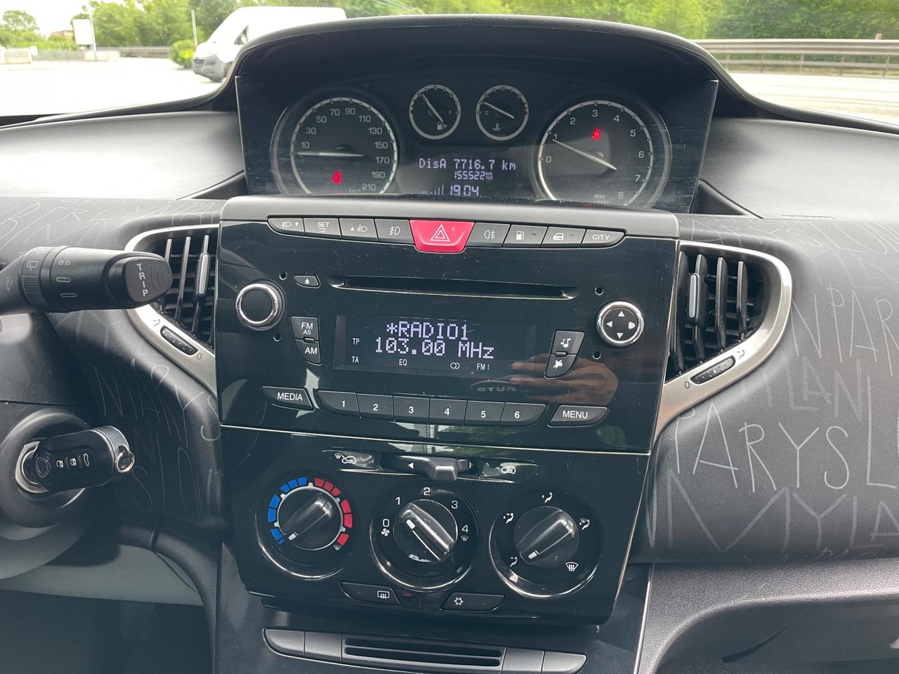 Lancia Ypsilon 1.2 69 CV 5 porte GPL Ecochic Elefantino