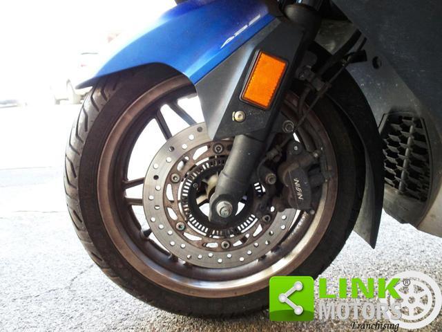 HONDA Forza 350 HONDA FORZA 350CC ABS