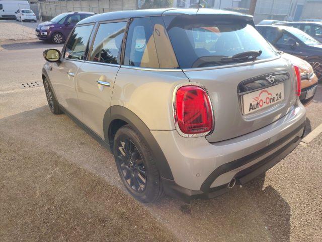 MINI Cooper 1.5 Cooper Business 5 pt. AUTOMATICO-PREZZO REALE