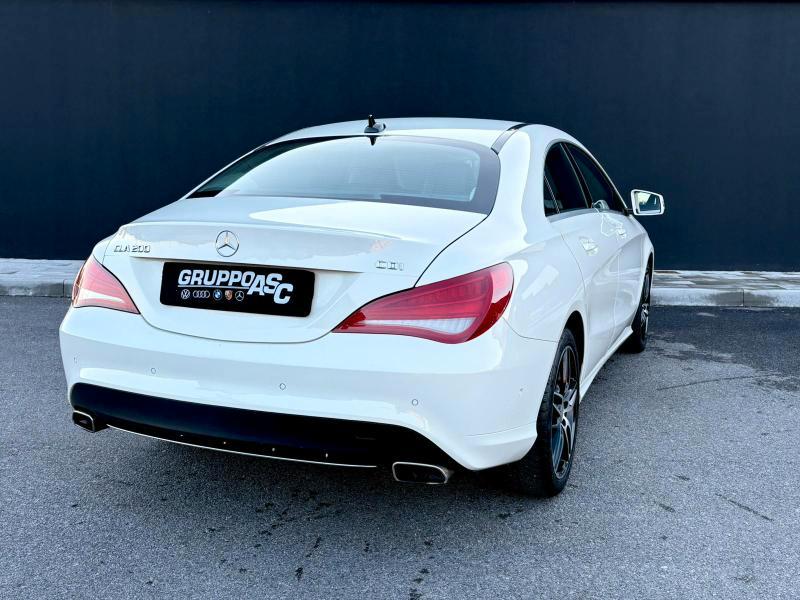 Mercedes CLA Berlina 200 1.8 DIESEL 100 CV cdi Premium
