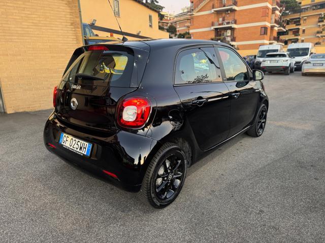 SMART ForFour 70 1.0 Passion