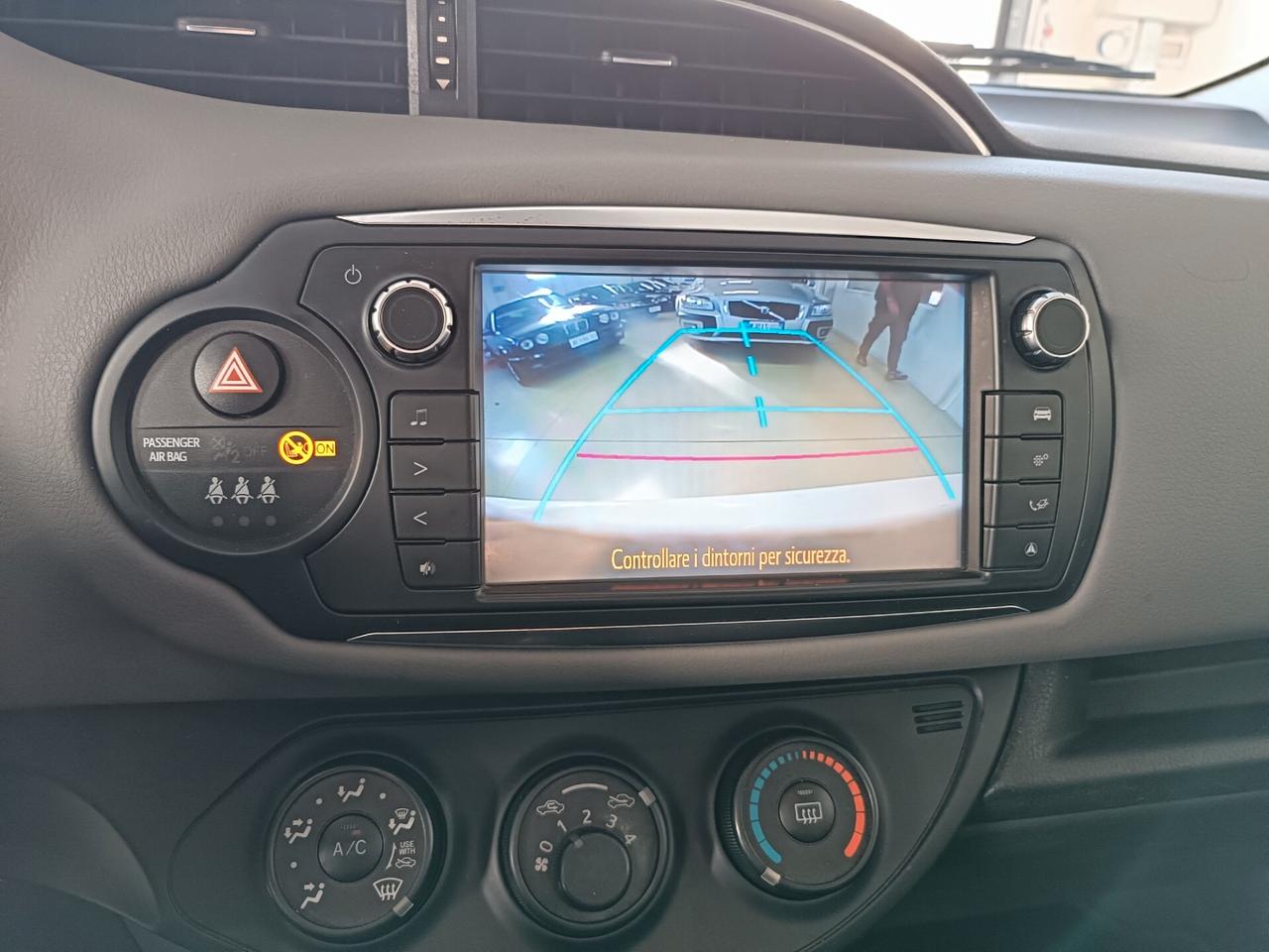 Toyota Yaris 1.0 5 porte