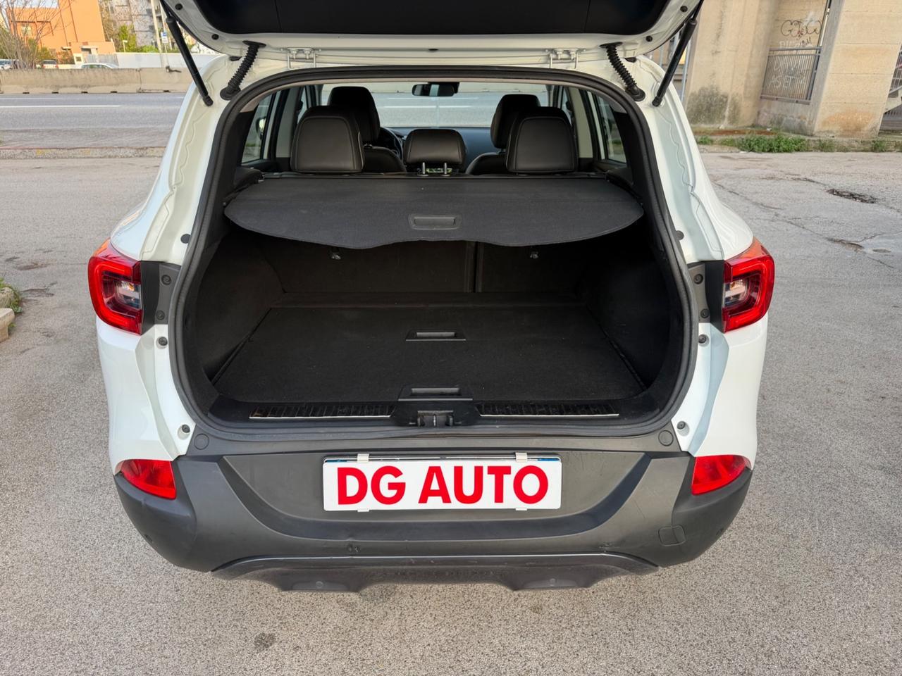 Renault Kadjar 1.5 dci 110 CV 2015 NAVIG retroc